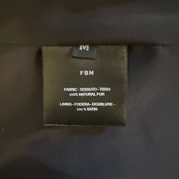 CLASSIC FOX FUR VEST - Picture 8 of 13